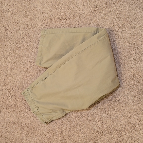 Izod pants. Size 40×32 - Picture 1 of 7